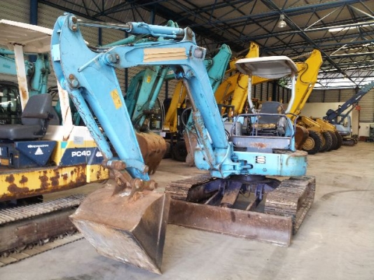 X40U # 1B6P001398 : รถขุด Hitachi นำเข้าขจากญี่ปุ่น by กุ้ง:TOS:081-3062283