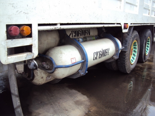 ขาย MITSUBISHI 190Hp เพลาเดียว/ใช้แก๊ส CNG 6 ถังวิ่งได้ไกล