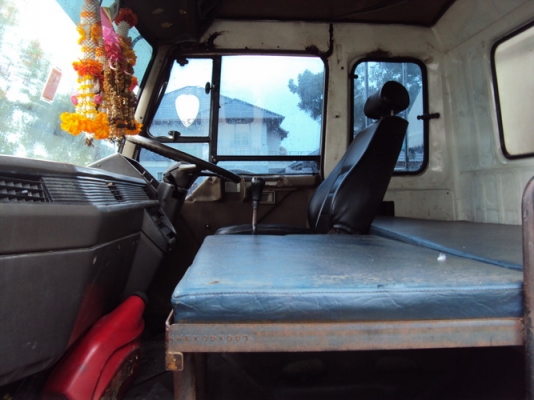 ขาย MITSUBISHI 190Hp เพลาเดียว/ใช้แก๊ส CNG 6 ถังวิ่งได้ไกล