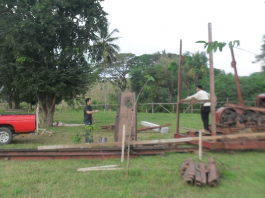 ปั่นจั่น13 เมตร ตุ้ม 3.6 วิน 28 พร้อมรับตอกเสาเข็มเขาใหญ่ปากช่องโดยเฉพาะติดต่อ ช่างบอย 085-7666984