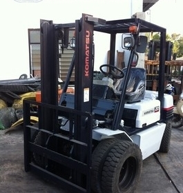 ขาย รถโฟล์คลิฟท์ KOMATSU รุ่น FG20 -11