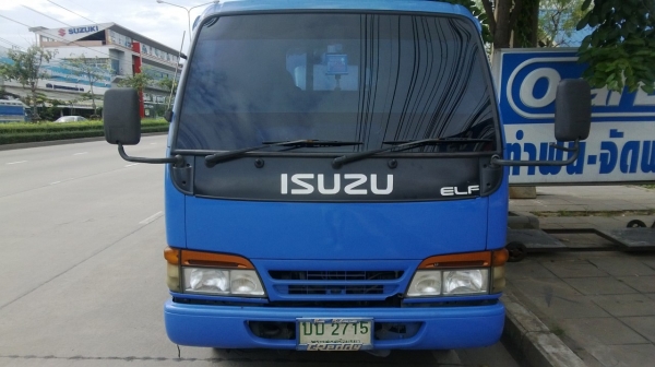 ขายรถสี่ล้อใหญ่ไม่ติดเวลามี2คัน