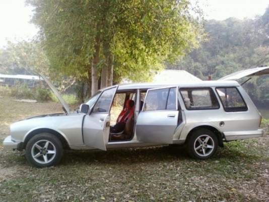 ขายเปอร์โย504van ต้องเอาไปทำสีเอง เครื่องดีมาก ขับได้ปกติ ขายเปอร์โย504van ต้องเอาไปทำสีเอง เครื่องดีมาก ขับได้ปกติ