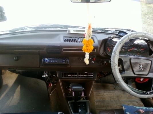 ขายเปอร์โย504van ต้องเอาไปทำสีเอง เครื่องดีมาก ขับได้ปกติ ขายเปอร์โย504van ต้องเอาไปทำสีเอง เครื่องดีมาก ขับได้ปกติ