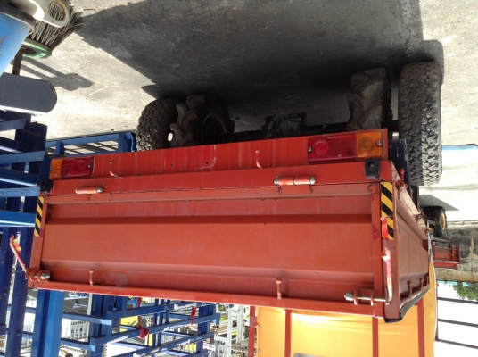 ขายรถบรรทุกเอนกประสงค์