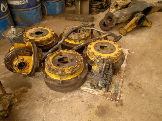 ขายอะไหล่รถตัก CAT 920