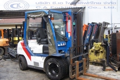 ขายรถ โฟล์คลิฟท์ TOYOTA รุ่น 8-FD25