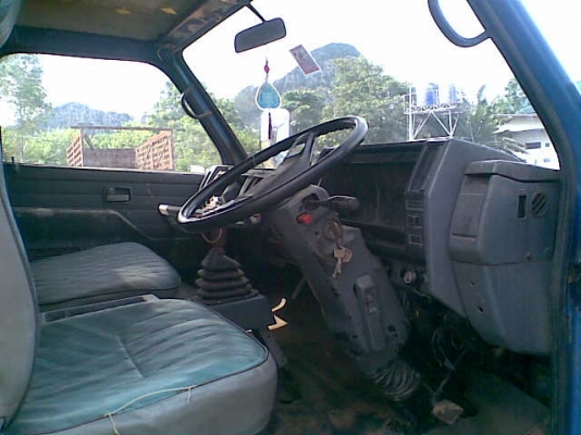 ขายหัวเก๋ง อีซูซุ NPR หัวเก่ายกลง อุปกรณ์ครบ ขายถูก ๆ ตามสภาพ ขายหัวเก๋ง อีซูซุ NPR หัวเก่ายกลง อุปกรณ์ครบ ขายถูก ๆ ตามสภาพ