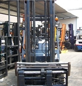ขาย รถโฟล์คลิฟท์ KOMATSU รุ่น FD20-11