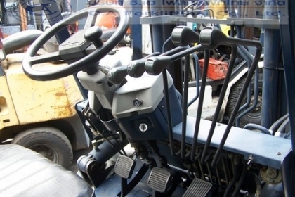 ขาย รถโฟล์คลิฟท์ KOMATSU รุ่น FD20-11