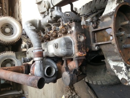 ขายเครื่อง isuzu 6bd t มี 3 ตัว ตัดรถแบคโฮมา