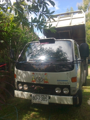 ขายด่วน รถ6ล้อเล็ก