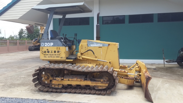 Komatsu D20P-7E ช.ม 2,298 เก่านอกพร้อมใช้ สวยสภาพเดิม