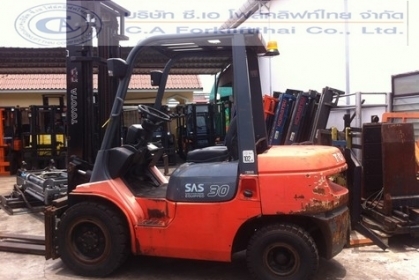 ขาย รถ โฟล์คลิฟท์ TOYOTA รุ่น 7-FD30