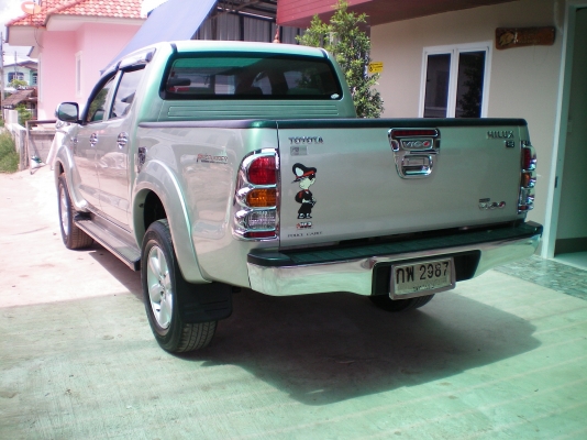 ขายด่วน โตโยต้า วีโก้ ปี2010 4ประตู เครื่อง2.5 E เดิมทั้งคันไม่เคยชนราคา580000ราคาถูกแบบนี้ไม่มีอีกแล้วมาก่อนได้ก่อนสนใจติดต่อkฐิติกร0857748181รถสวยสภาพป้ายแดงครับ