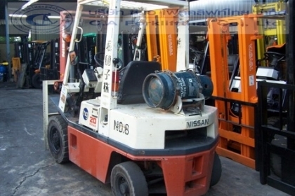 ขาย รถโฟล์คลิฟท์ NISSAN รุ่น NH-02