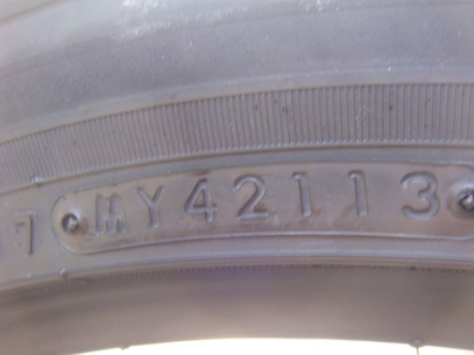 ขายยาง Nitto  Japan 225/45/18  ปี 13