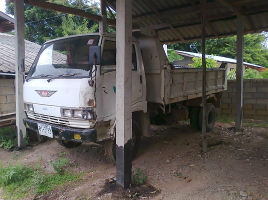 รถหกล้อดั้ม HINO KM777 เครื่องดี คัสซีสวย มีแอร์ มีทะเบียนครบ