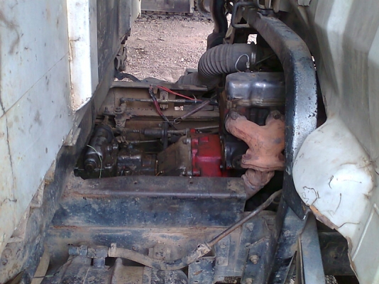 รถหกล้อดั้ม HINO KM777 เครื่องดี คัสซีสวย มีแอร์ มีทะเบียนครบ