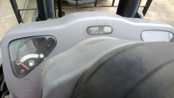 KOMATSU FD15-20 รถยกโคมัสสึรุ่น 20 ยก 1.5 ตัน เสาสูง 3 เมตร เครื่องดีเซล เกียร์ออโต้