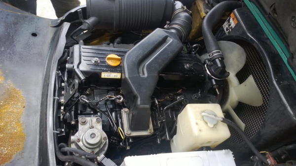 KOMATSU FD15-20 รถยกโคมัสสึรุ่น 20 ยก 1.5 ตัน เสาสูง 3 เมตร เครื่องดีเซล เกียร์ออโต้