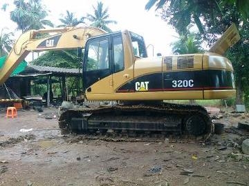 รถแบคโฮ CAT 320C ระบบไฟฟ้าครบ เอวแน่น ช่วงล่างสวย รถสวย มีทะเบียน