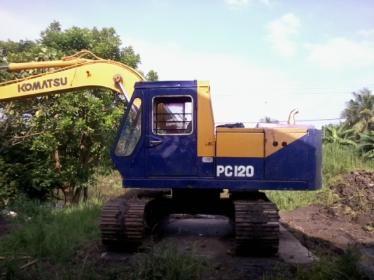 ขายแม็กโครKoMATSU PC 120.รุ่น2สวยพร้อมใช้ลอนเลอร์7ลูก120เต็มคับ