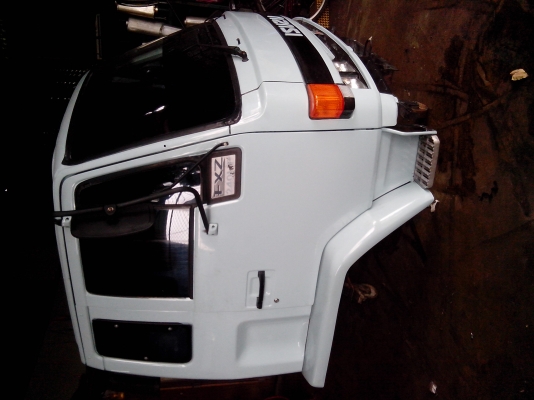 หัวรถสิบล้อร็อคกี้สวยๆ ผู้ใหญ่ใจดีซื้อแล้ว 110,000 บาท ติดต่อ081-5568390 และ086-8394590 หัวรถสิบล้อร็อคกี้สวยๆ ผู้ใหญ่ใจดีซื้อแล้ว 110,000 บาท ติดต่อ081-5568390 และ086-8394590