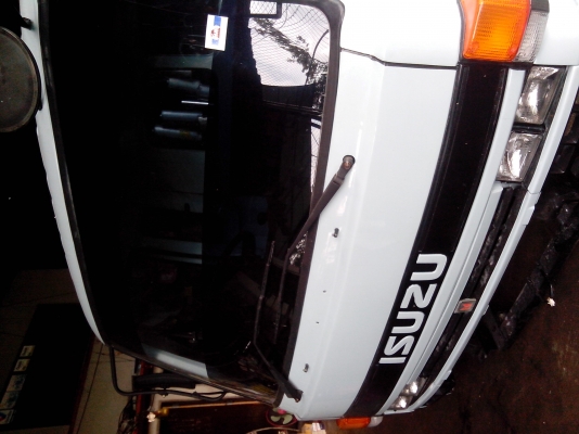 หัวรถสิบล้อร็อคกี้สวยๆ ผู้ใหญ่ใจดีซื้อแล้ว 110,000 บาท ติดต่อ081-5568390 และ086-8394590 หัวรถสิบล้อร็อคกี้สวยๆ ผู้ใหญ่ใจดีซื้อแล้ว 110,000 บาท ติดต่อ081-5568390 และ086-8394590