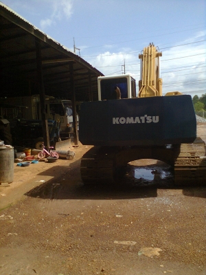 Komatsu PC200-5 คอนโทรลสั้น ไฟฟ้าครบ เอกสารเล่ม