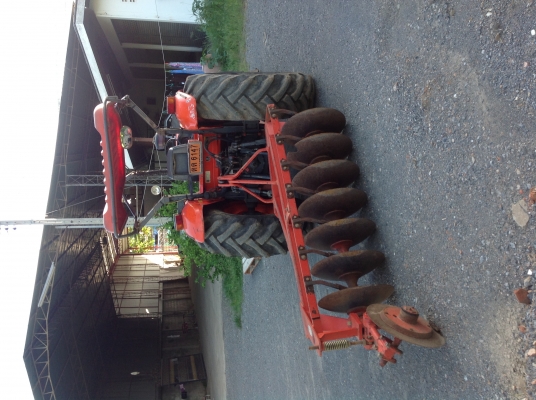 รถไถ KUBOTA M7040.