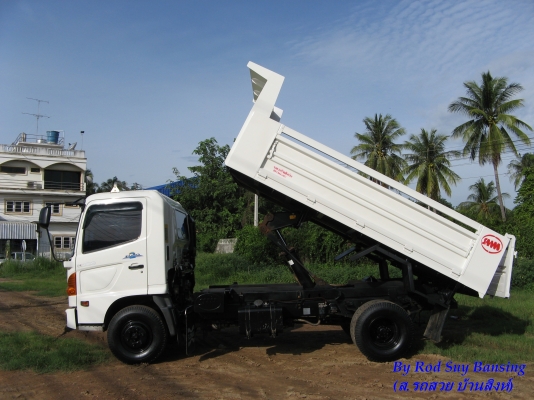 ขาย  6 ล้อ ฮ๊โน่  เมก้า 150 แรง ยาว 4.00 ปี 2006 สภาพสวยเดิมเครื่องดี พร้อมใช้งาน ชมก่อนได้ครับ สนใจติดต่อ 081-9425443