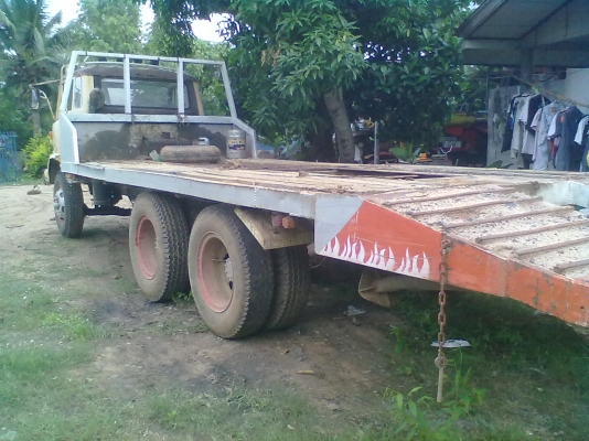 ขายรถแทเลอร์ HINO KT925 ขึ้นรถเกี่ยว,รถแบคโฮ200ได้ มีบรรไดไฮดรอลิก รถพร้อมใช้ทะเบียรเต็ม เอกสารพร้อมโอน เครื่องดี คัชซีสวย