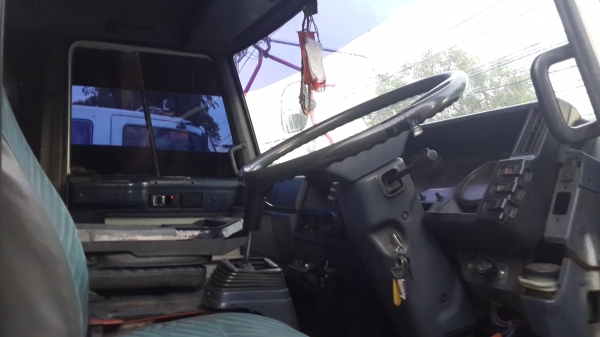 ขายISUZU210เครื่อง185โบเกียร์ฟูเร้อ