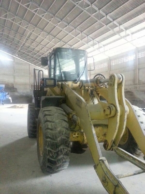 รถตัก KOMATSU  WA 350   สนใจติดต่อ 081 - 6079515