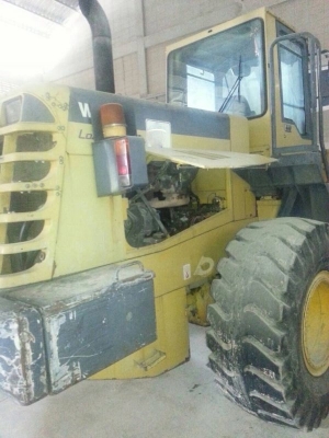 รถตัก KOMATSU WA 350 สนใจติดต่อ 081 - 6079515 รถตัก KOMATSU WA 350 สนใจติดต่อ 081 - 6079515