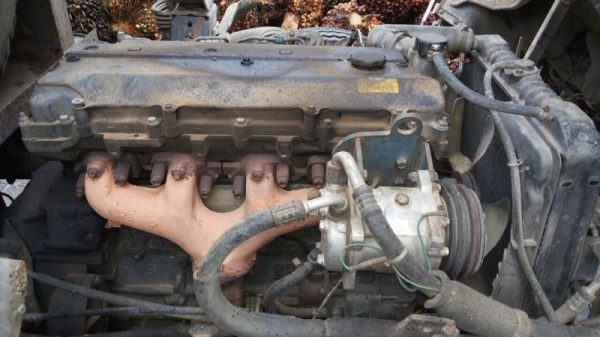 รถอีซูซุ 10 ล้อ รั่ว จัมโบ้ 210 แรงม้า ( มีขาย 2 คัน ) สนใจติดต่อ 081 - 6079515 รถอีซูซุ 10 ล้อ รั่ว จัมโบ้ 210 แรงม้า ( มีขาย 2 คัน ) สนใจติดต่อ 081 - 6079515