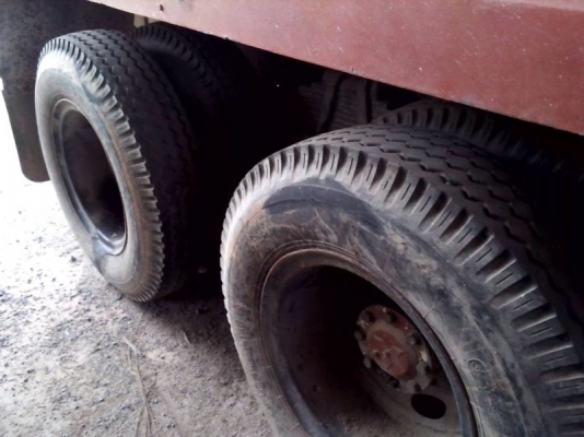 รถอีซูซุ 10 ล้อ รั่ว จัมโบ้ 210 แรงม้า ( มีขาย 2 คัน ) สนใจติดต่อ 081 - 6079515 รถอีซูซุ 10 ล้อ รั่ว จัมโบ้ 210 แรงม้า ( มีขาย 2 คัน ) สนใจติดต่อ 081 - 6079515