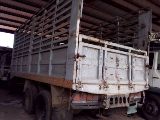 รถอีซูซุ 10 ล้อ รั่ว จัมโบ้ 210 แรงม้า ( มีขาย 2 คัน ) สนใจติดต่อ 081 - 6079515 รถอีซูซุ 10 ล้อ รั่ว จัมโบ้ 210 แรงม้า ( มีขาย 2 คัน ) สนใจติดต่อ 081 - 6079515