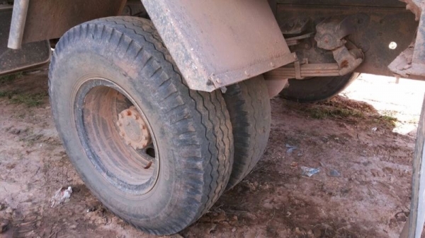 รถฮีโน่ 6 ล้อดั้ม FC4J 150 แรงม้า ปี 49  สนใจติดต่อ 081 - 6079515