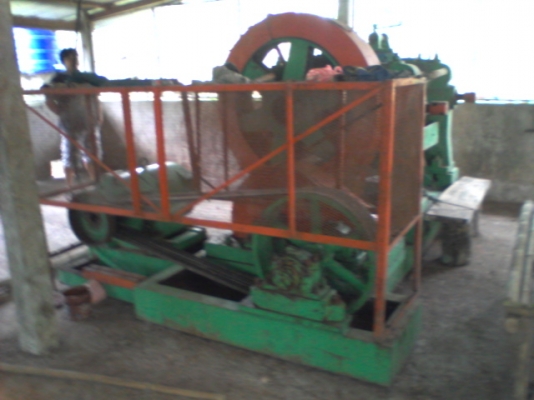 ขายเครื่องรีดยาง  430,000