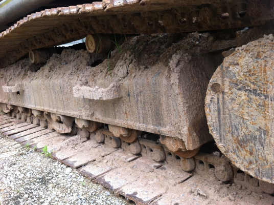 ขายรถแบคโฮ KOBELCO SK-200-5 ตัวธรรมดา ขายพร้อมบูมยาว 16 เมตร อีก 1 ชุด สภาพสวย ไฟฟ้าครบ