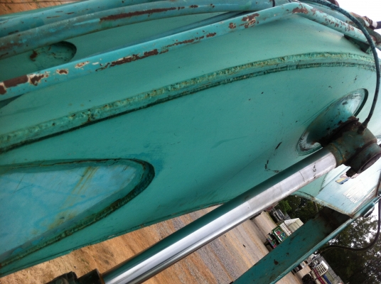 ขายรถแบคโฮ KOBELCO SK-200-5 ตัวธรรมดา ขายพร้อมบูมยาว 16 เมตร อีก 1 ชุด สภาพสวย ไฟฟ้าครบ