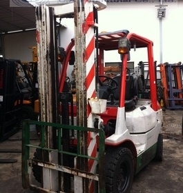 ขายรถ โฟล์คลิฟท์ TOYOTA รุ่น 7-FG20
