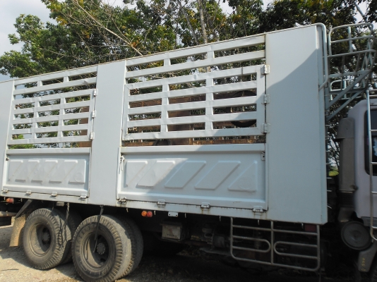 กระบะเหล็กสิบล้อ สามมิตร พร้อมใช้ //ราคาสุดๆ 125000 บาท กระบะเหล็กสิบล้อ สามมิตร พร้อมใช้ //ราคาสุดๆ 125000 บาท