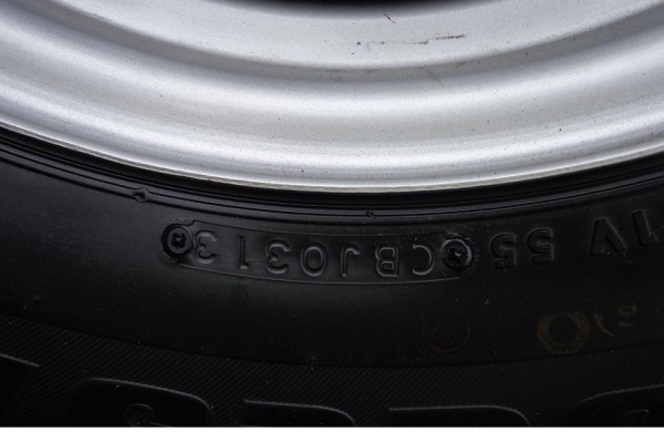 ล้อและยางเช็ฟโรเร็ท(กระทะ)