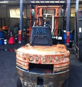 ขายรถ โฟล์คลิฟท์ TOYOTA รุ่น 5-FG15