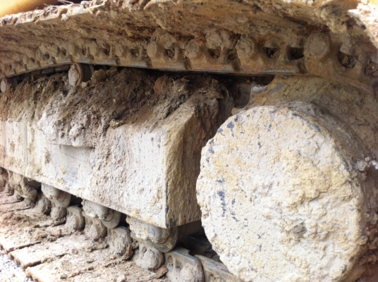 ขายรถแบคโฮ KOMATSU PC-200-7 ปี.2005 จัดแน้นได้ เล่มทะเบียน ไฟฟ้าครบ รถใช้งานได้สมบูรณ์