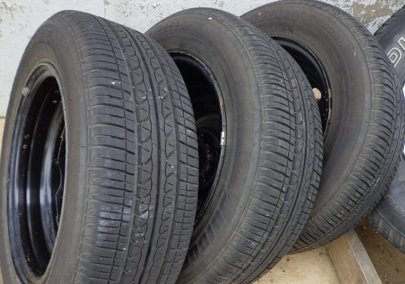 ล้อและยางรถเก๋ง