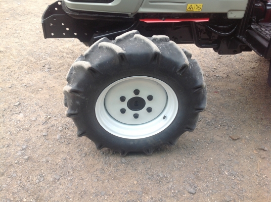 ปัญญาแทรคเตอร์มาแล้ว...จัดมาให้ครับ ยันม่า EF 352T พร้อม ผาน5 จัดส่ง อ. สนามชัยเขต จ. ฉะเชิงเทรา